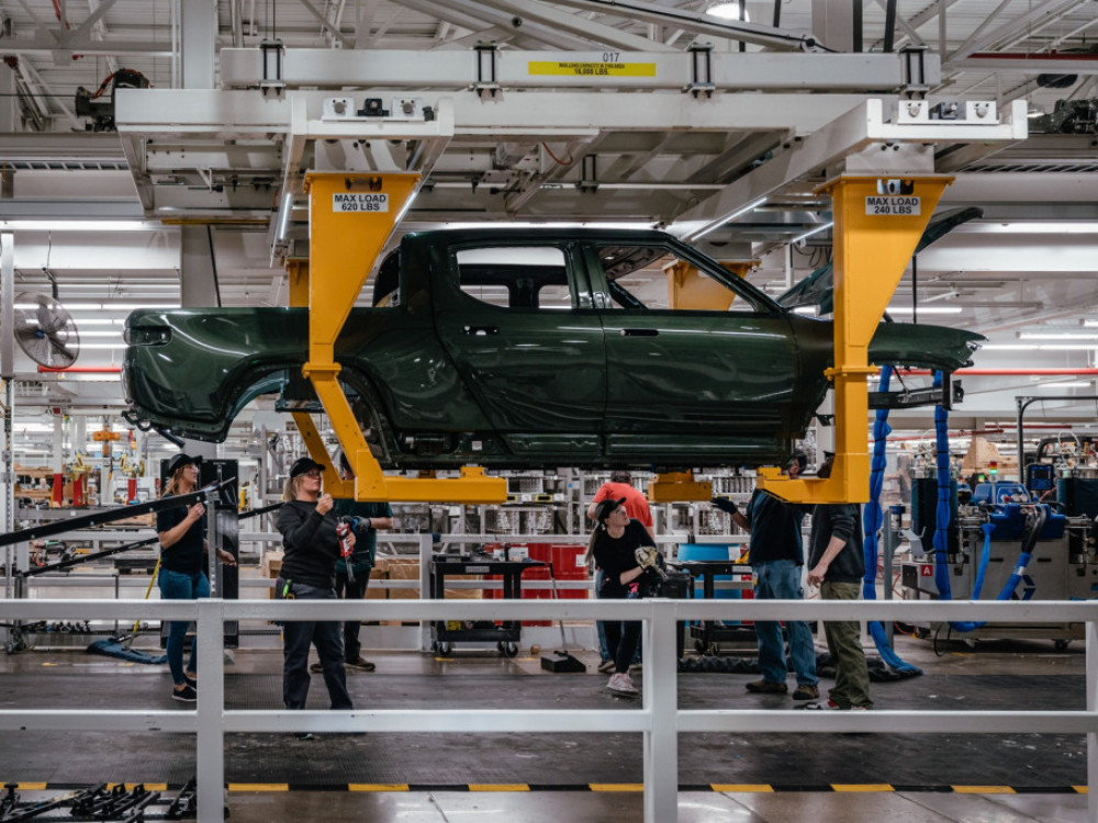 Можно ли е Трамп да ги укине царините за возила по жалбите од автопроизводителите?