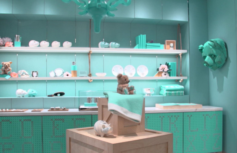 Која е тајната на привлечната сина боја на „Тифани“