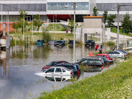 Штетите од поплавите во Словенија ќе достигнат милијарди евра
