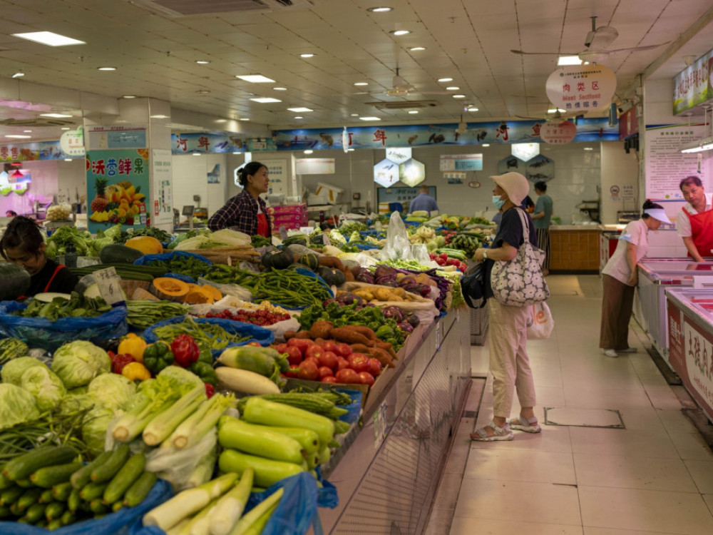 Приказ на светската економија, инфлацијата сè уште на високо ниво