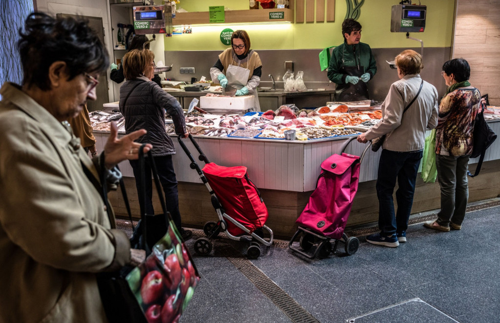 Инфлацијата во еврозоната на 2,4 отсто во ноември