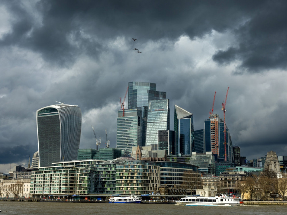 По големата оставка, големата стагнација на големата четворка