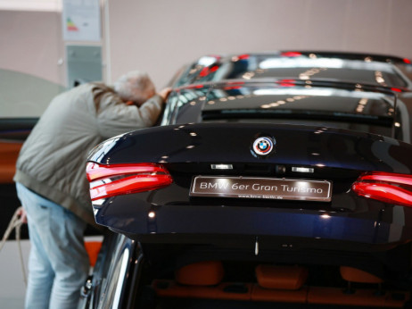 Силен раст на продажбата на автомобили во ЕУ