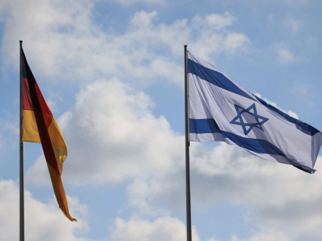 Германија и Израел го потпишаа најголемиот одбранбен извоз на Ерусалим