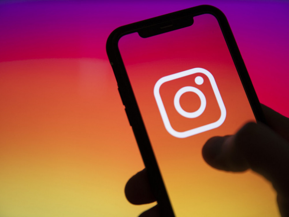 Oпции за пробив на Фејсбук и на Инстаграм кога правилата се менуваат