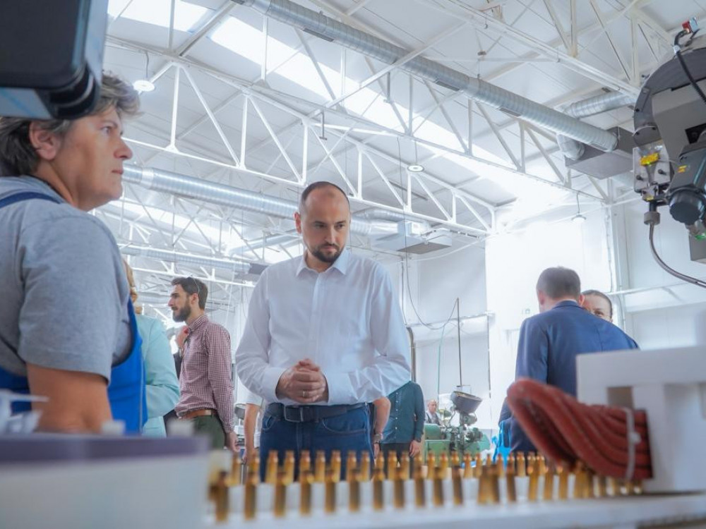 Од производител на ракети и зољи, Македонија се сведе на муниција и шлемови