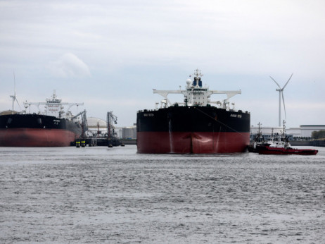 Нафтените танкери во Европа заработуваат 100.000 долари дневно