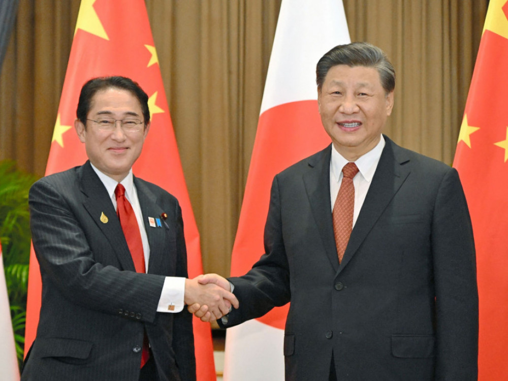 Шји и Кишида разговараа за спорот околу отпадните води од Фукушима