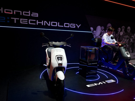 „Хонда“ ќе инвестира 3,4 милијарди долари во електрични мотоцикли