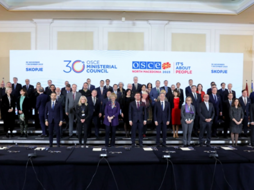 Состанок на ОБСЕ: Блинкен си замина, Лавров пристигна во Скопје