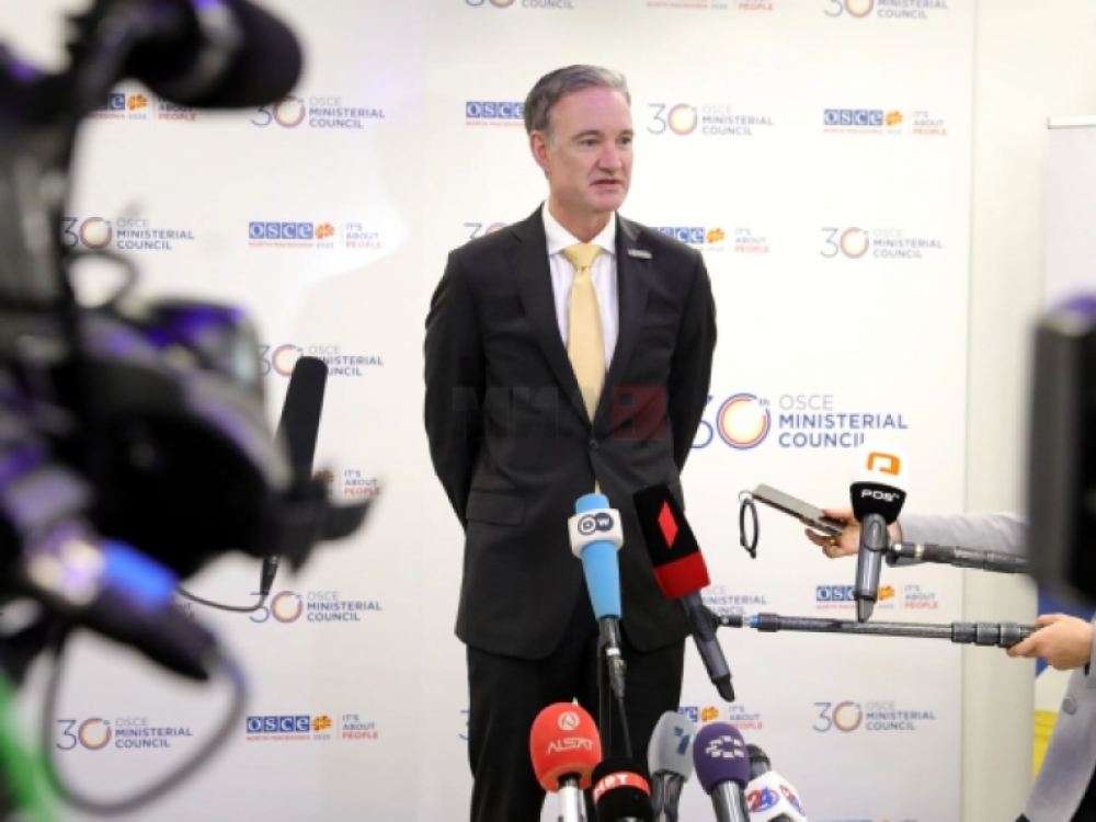 Карпентер: Лавров секогаш ја префрла вината, ја има усовршено таа уметност