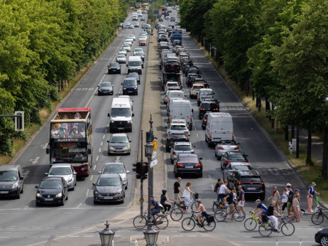 Германија има решение за дупката во буџетот, но нема да им се допадне на возачите