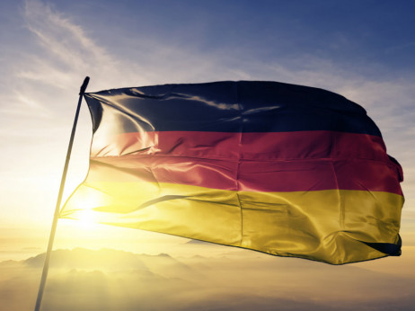Расположението на германските бизнисмени падна за прв пат од август