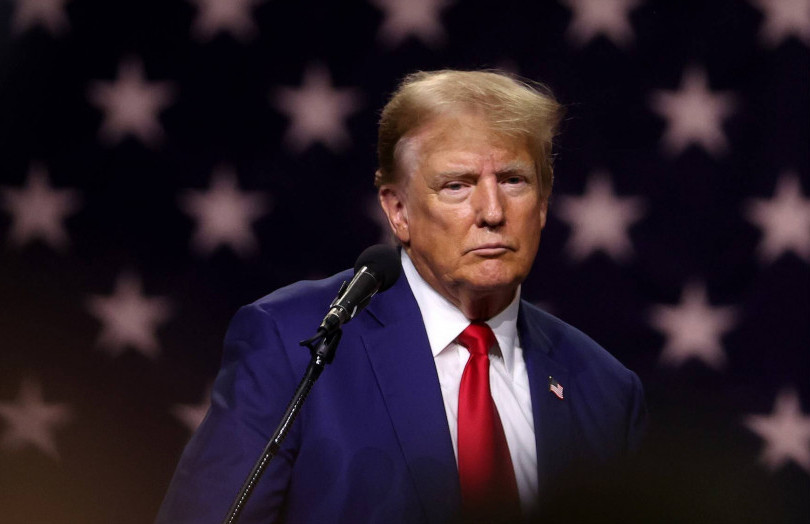 Кремљ вели дека Трамп му праќал тестови за ковид на Путин додека бил претседател