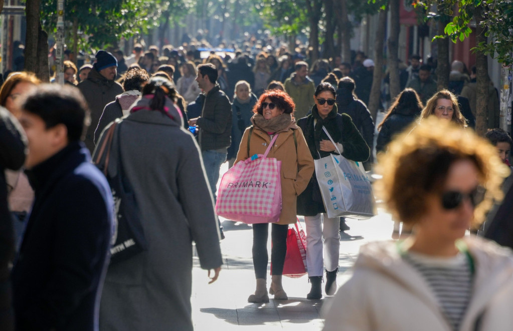 Побавен раст на платите во еврозоната на крајот од 2023-та