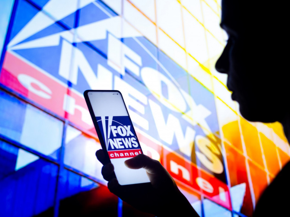 „Полигон“ и „Фокс“ претставија платформа за проверка на автентичноста на вестите