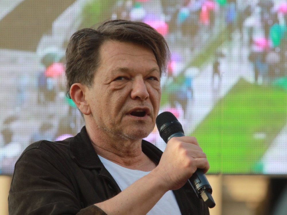 Драган Бјелогрлиќ, филмот „Чувари на формулата“