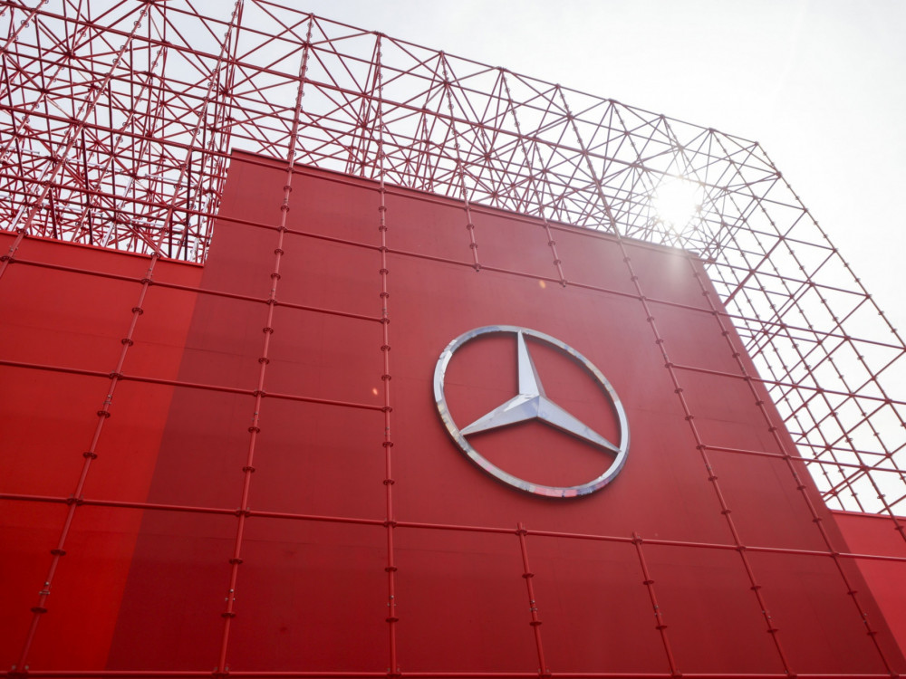 БМВ и „Мерцедес“ менуваат директори во пресрет на бурна година