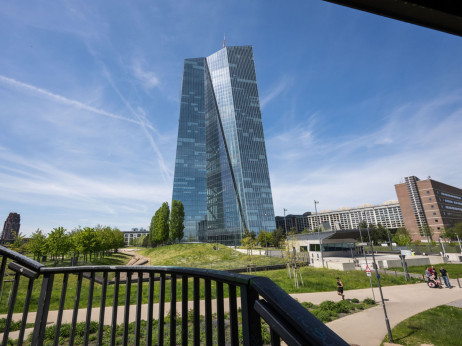 ЕЦБ ќе воведе казни за банките поради климатски неуспеси