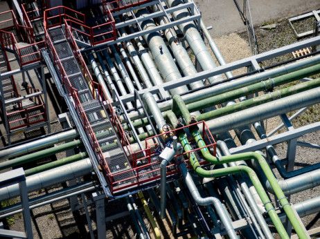 Суфицит на стоки со енергетски дефицит како темелна слабост на европската економија