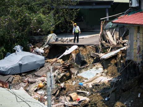 Силен земјотрес го погоди Тајван, има загинати и голем број повредени