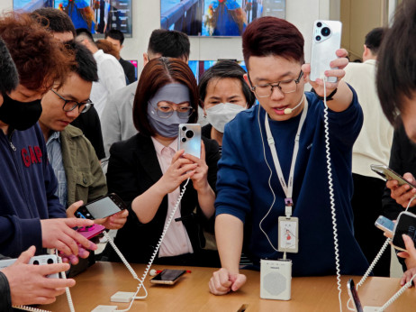 „Хуавеј“ со новите чипови го стигнува „Епл“ на кинескиот пазар