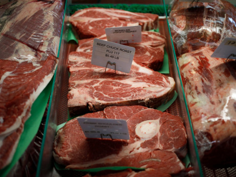 Глобалните цени на храната благо пораснаа поради поскапувањето на месото