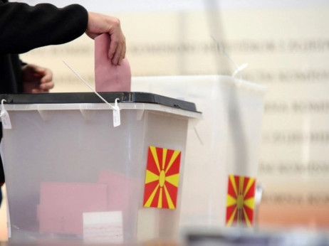 Гордана Силјановска-Давкова има голема предност на претседателските избори