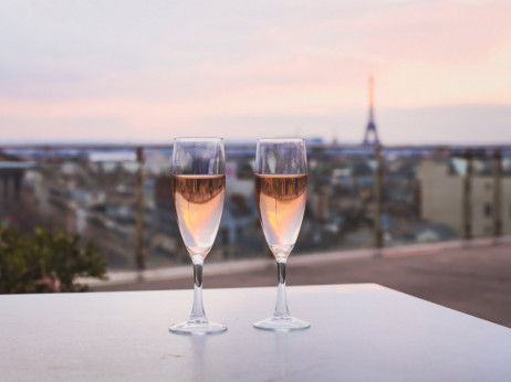 Ова се најдобрите нови луксузни хотели во Париз под 500 евра