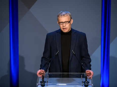 Slovenski BDP v rdečem, Lahovnik: 'Dogaja se nam najbolj negativen scenarij'
