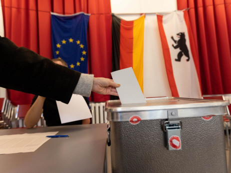 Избори за ЕП: Подем на екстремната десница и можен нов мандат за Фон дер Лајен