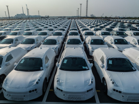 ЕУ воведува царини во висина од 38,1 отсто за увоз на електрични возила од Кина
