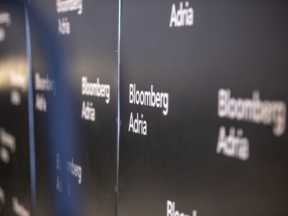 Ни треба колективна молитва за Германија – пет вести на денот