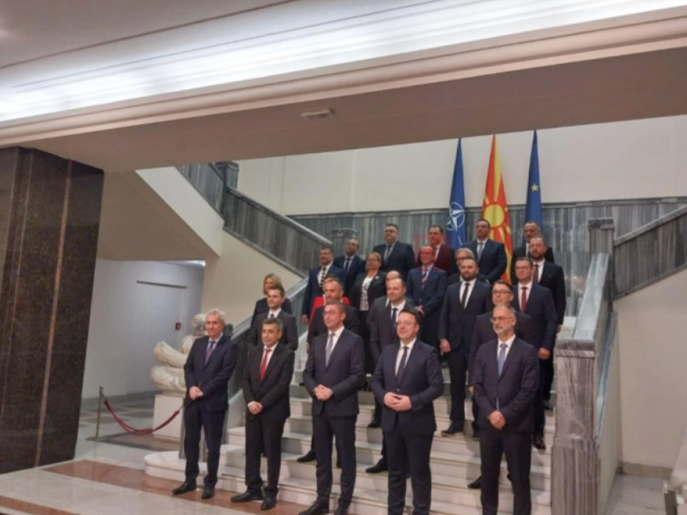 Избрана новата Влада чиј претседател е Христијан Мицкоски