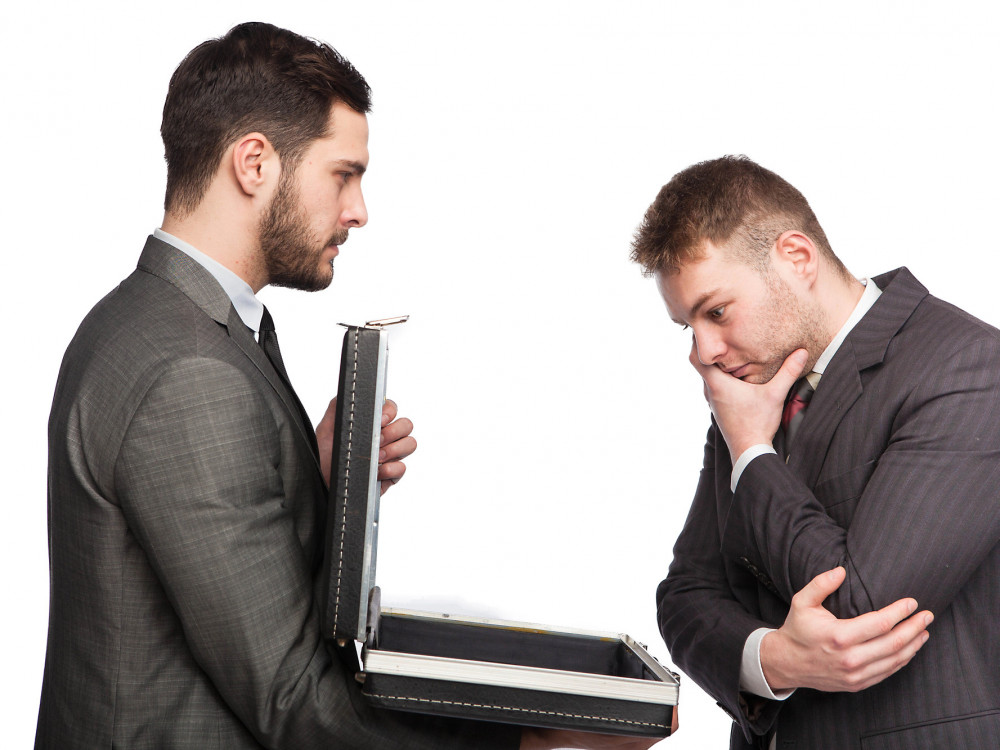 Стопанска комора: Централната власт е најголем подмитувач на бизнисот