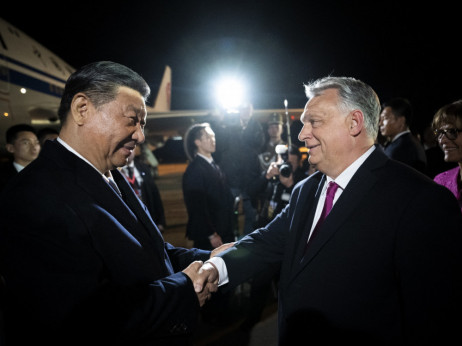 Унгарија позајми една милијарда евра од Кина