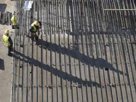 Македонија и работа на црно: По сè изгледа државата сама ја стимулира