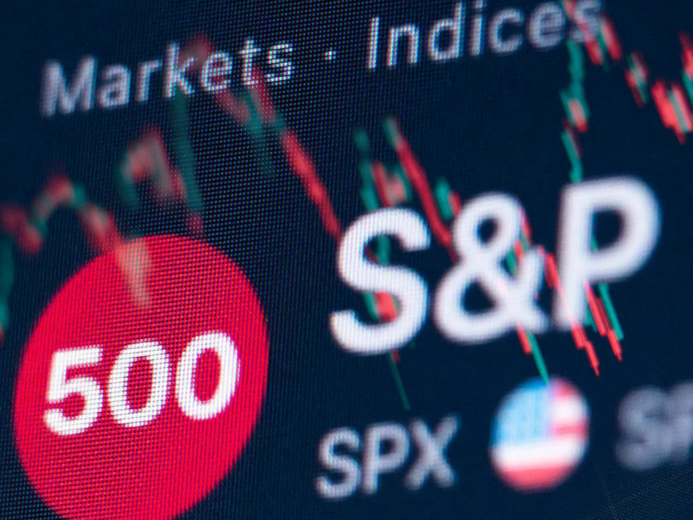 Волстрит ги намали прогнозите за S&P500, но сѐ уште очекува раст