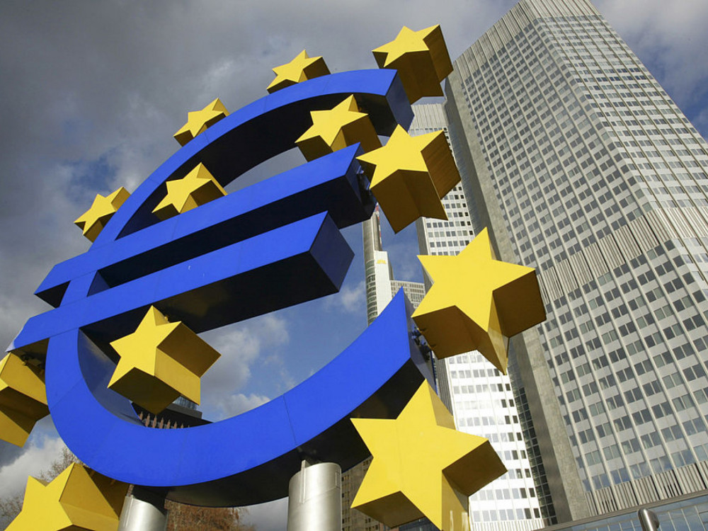 ЕЦБ ја намали каматата на два процента