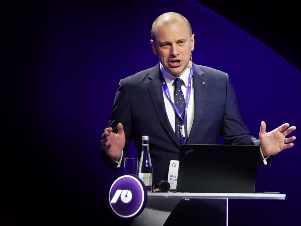 Блаж Бродњак: НЛБ останува пацифистичка банка