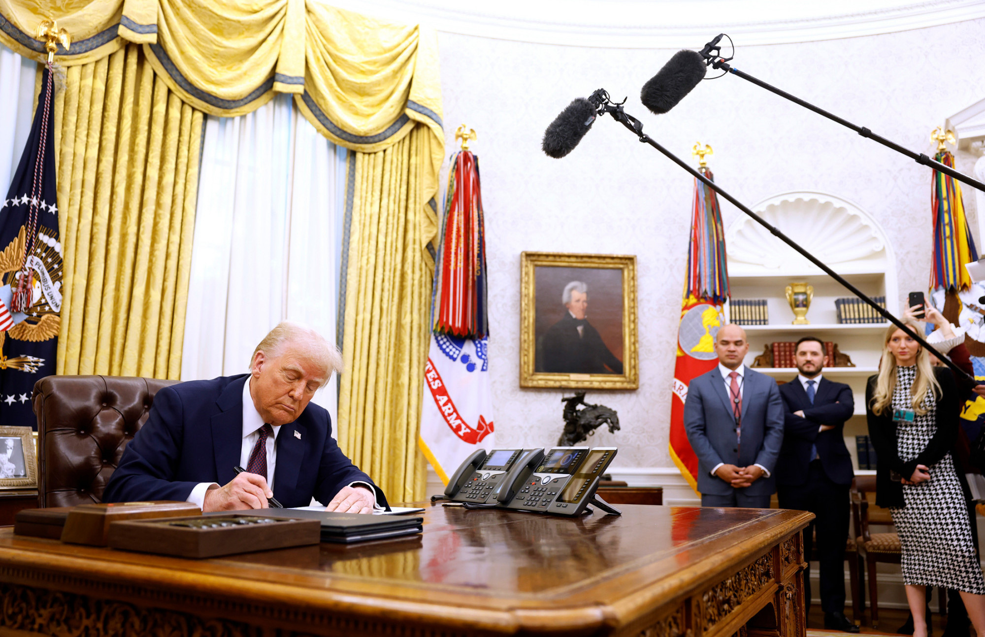 Трговска војна: Колку ќе нѐ боли „Денот на ослободувањето“ на Трамп?
