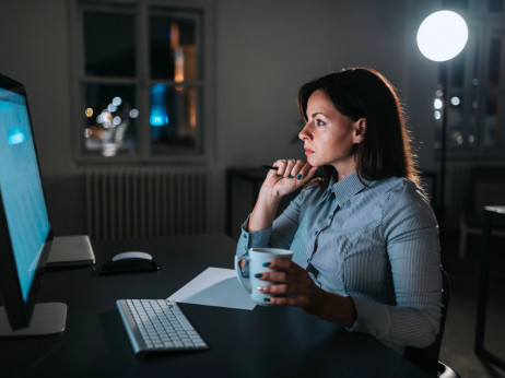 Како да се постават здрави граници кога домот станува канцеларија?