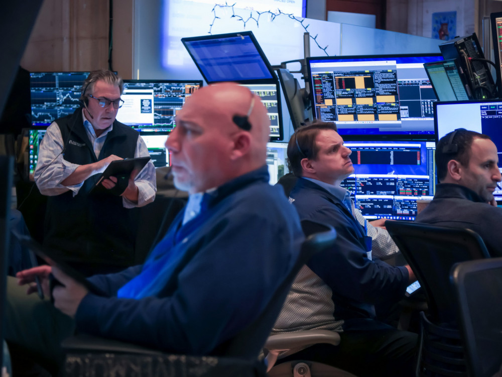 Дваесет и пет години од крахот на дот-ком: Може да се спореди со сегашната манија по ВИ