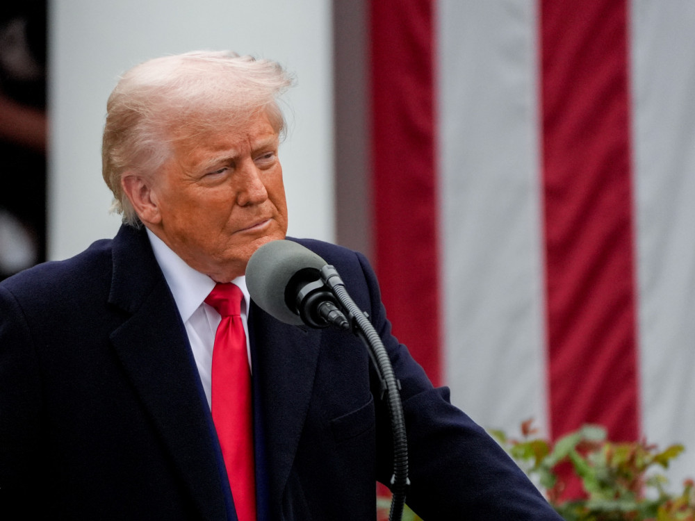 Трамп не сака да ги даночи милионерите, се плаши дека ќе побегнат од САД