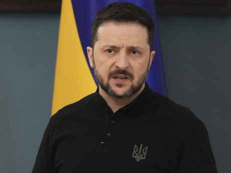 Зеленски: Украина предлага средба со Русија следната недела