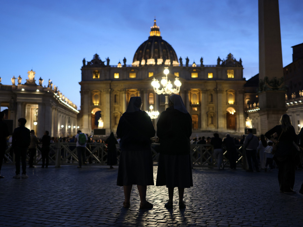 Се очекуваат над 200.000 присутни на погребот на папата Франциск