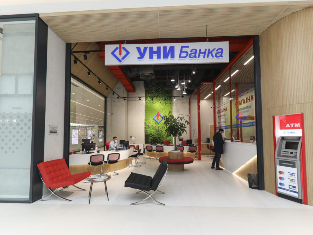 Поднесе оставка извршниот директор на УНИ Банка