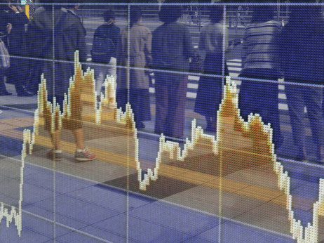 Индексот Nasdaq 100 со нов рекорд додека S&P 500 стагнира