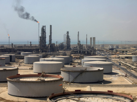 Превирања на нафтениот пазар: Дали картелот ОПЕК+ ќе изненади?