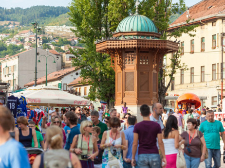 S&P zadržao rejting BiH, ali upozorava na predizbornu potrošnju i sporiji rast
